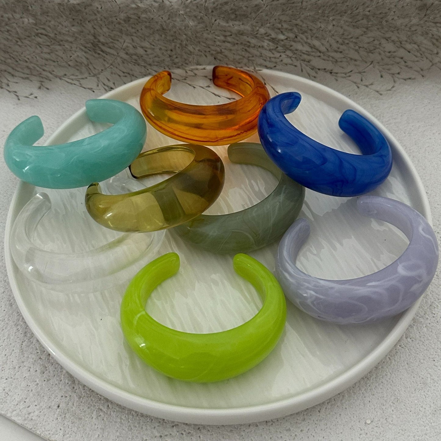 Multicolor Open Acrylic Resin Bracelets