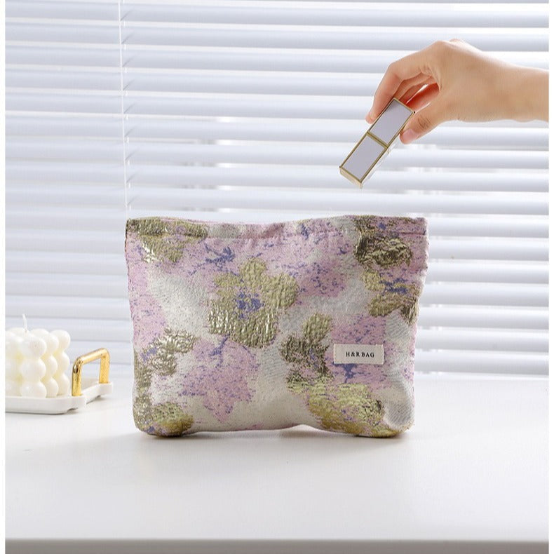 Vintage Floral Jacquard Portable Cosmetic Bag
