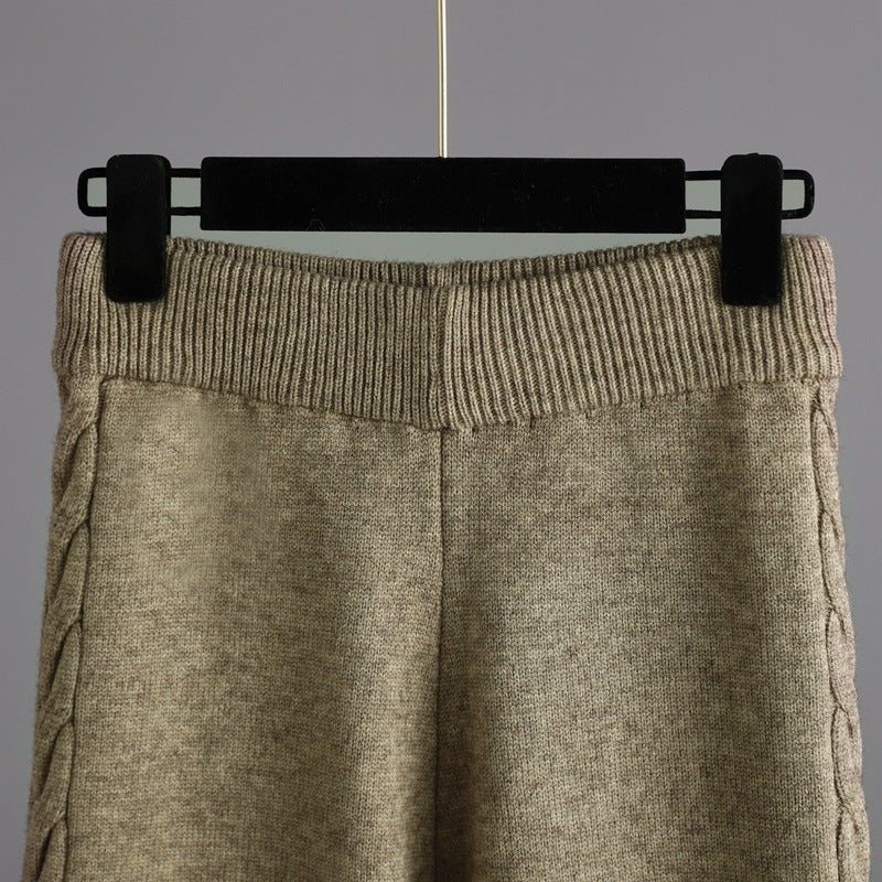 2+ V-Neck Side Split Knit Sets