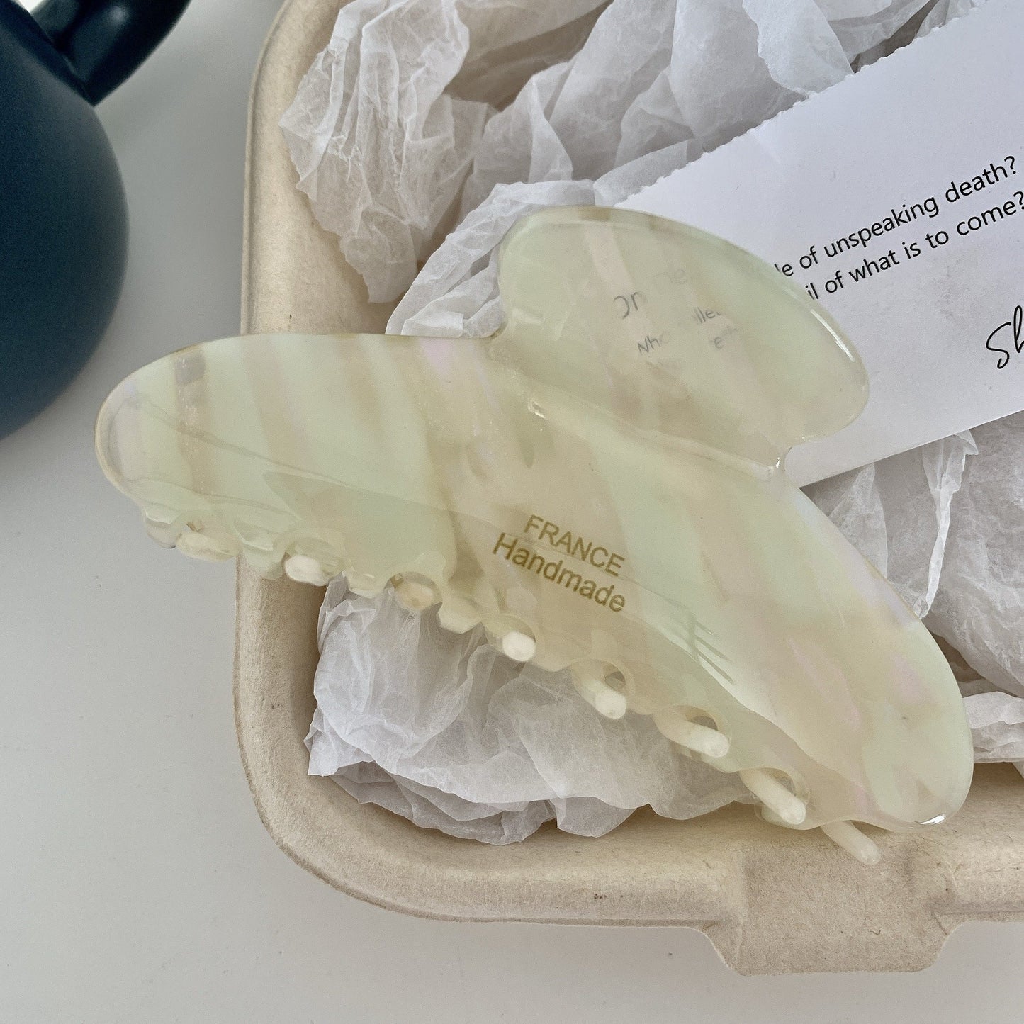 Simple Gentle Multicolor Claw Clip