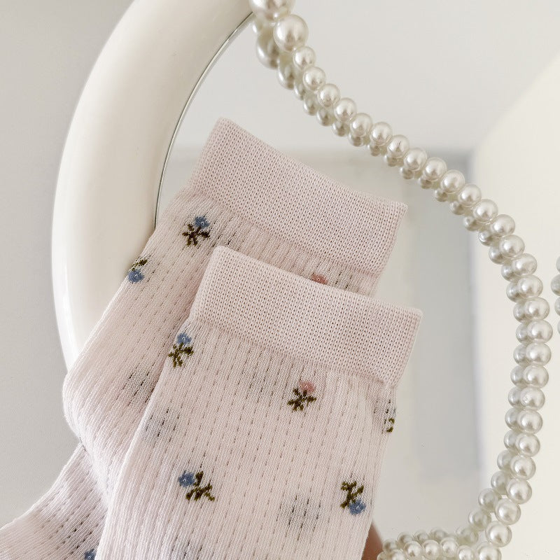 Sweet Floral Hollow Thin Socks