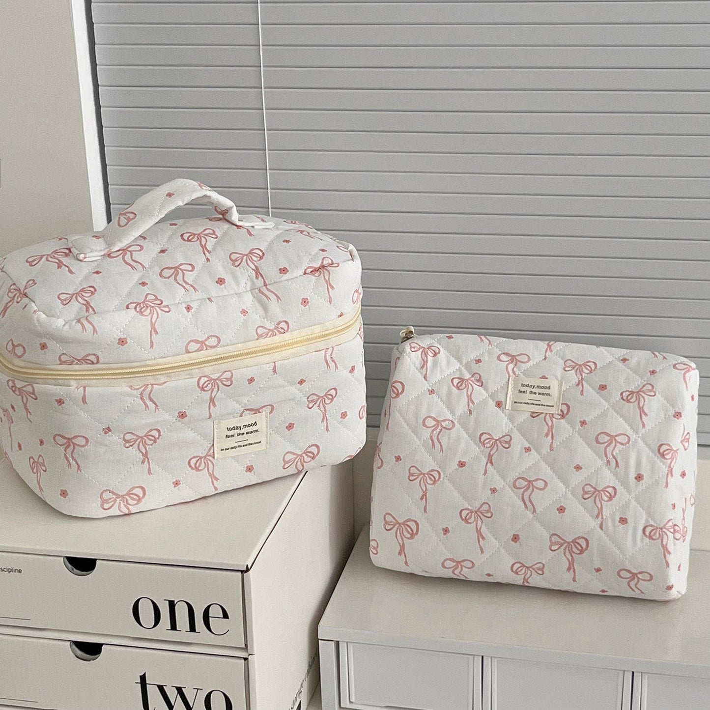 Pink Bow Print Sweet Portable Make Up Bag