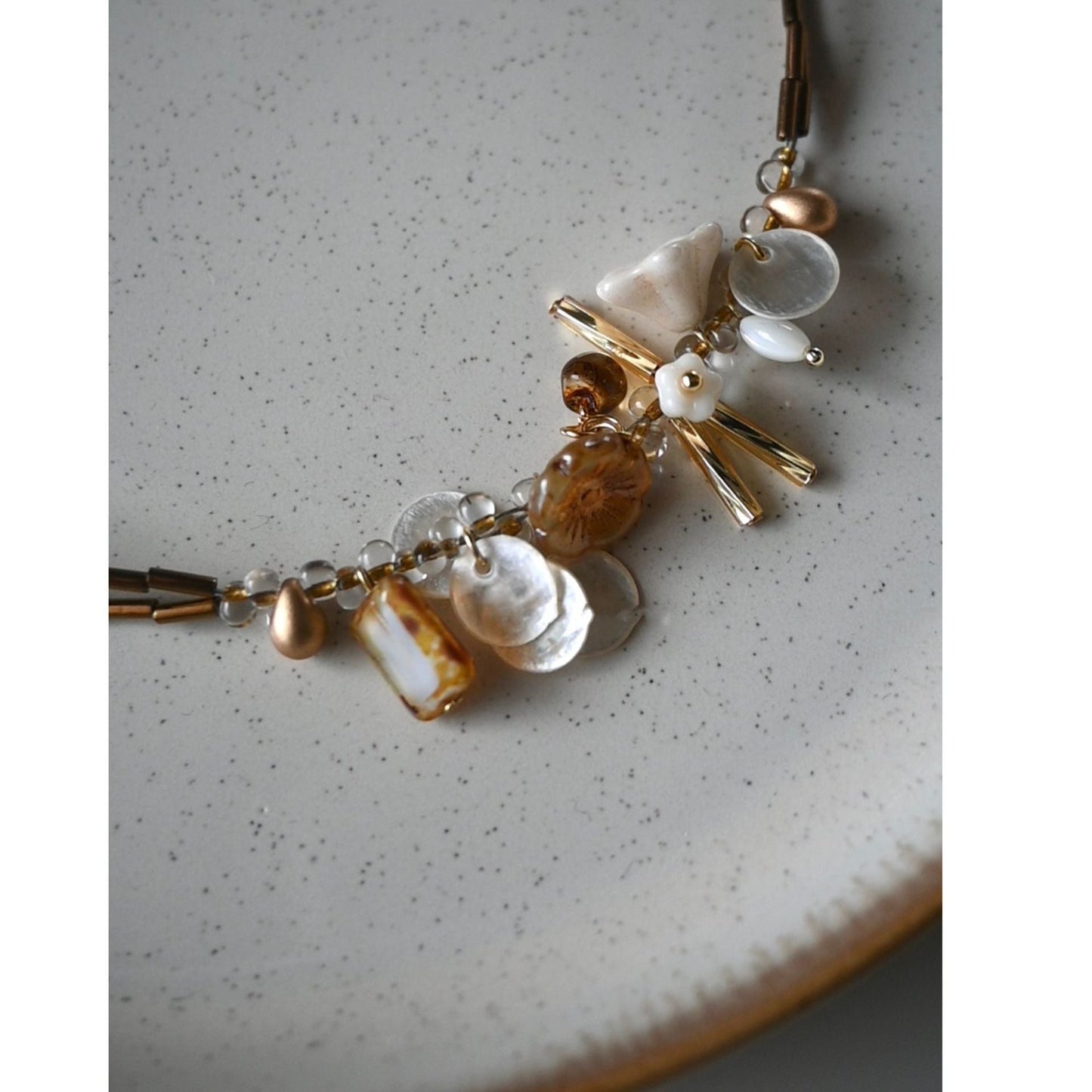 Vintage Double Layered Flower Beads Choker Necklace