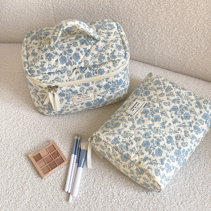 Blue Flower Simple Large Capacity Make Up Bag