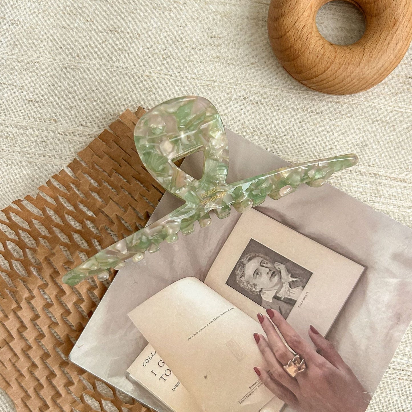 2+2+ Multicolor Large Elegant Hair Clips