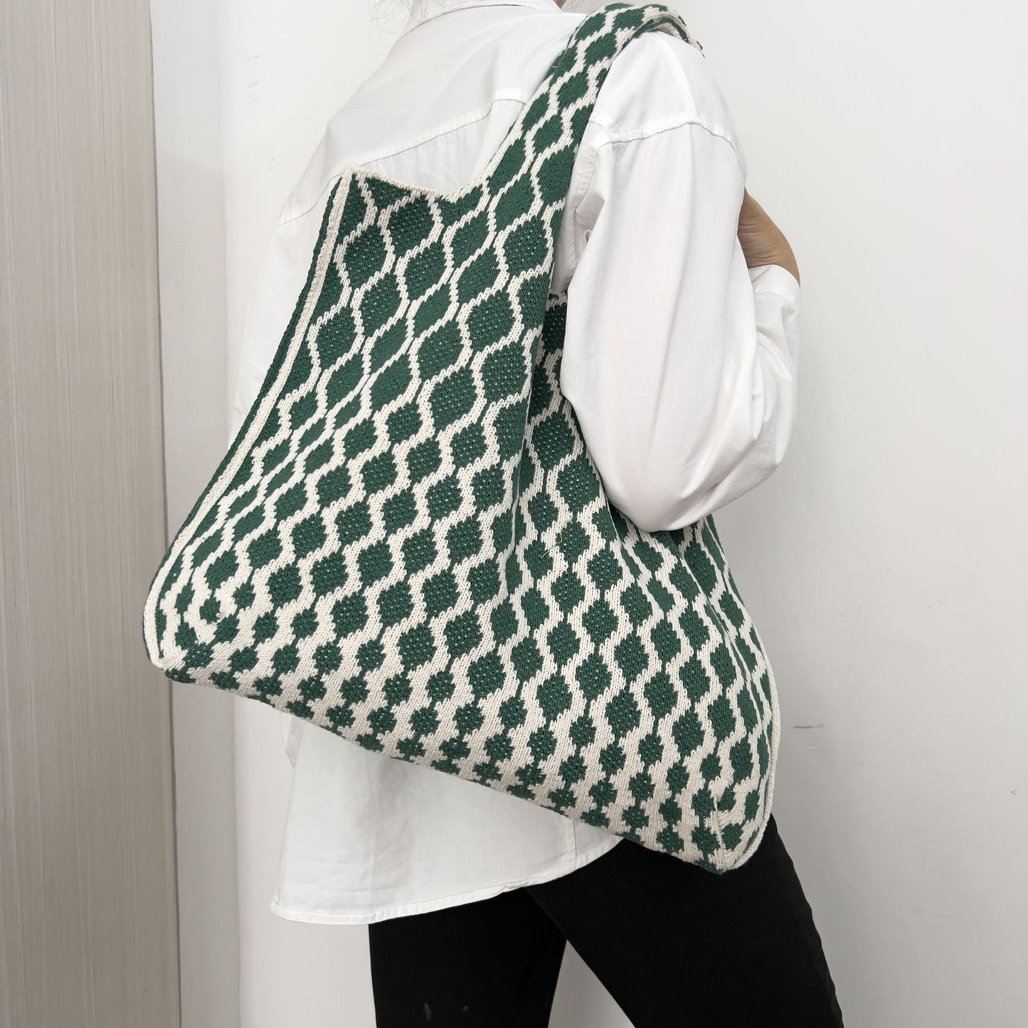 20+ Vintage Diamond Shoulder Bag Cintage Knit Tote Bag