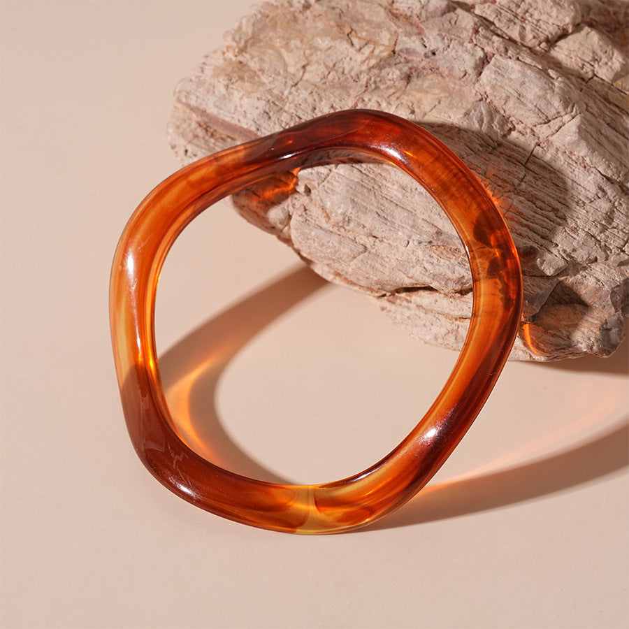 Irregular Wave Single Acrylic Bracelet