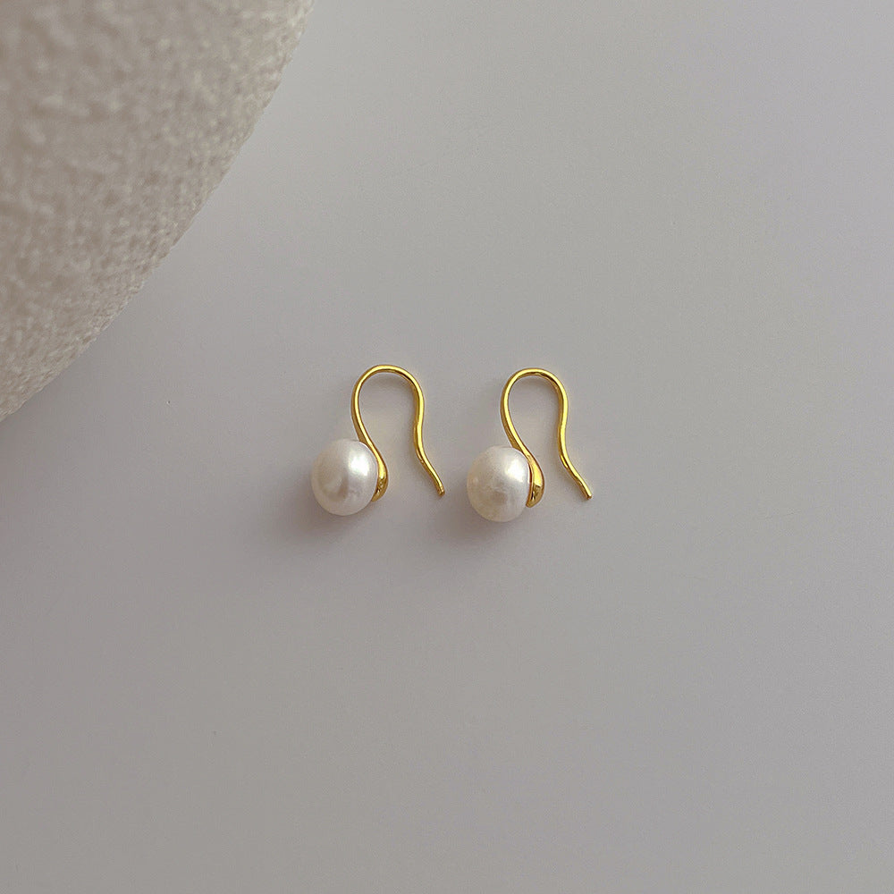 Pearl Simple Elegant Metal Earrings