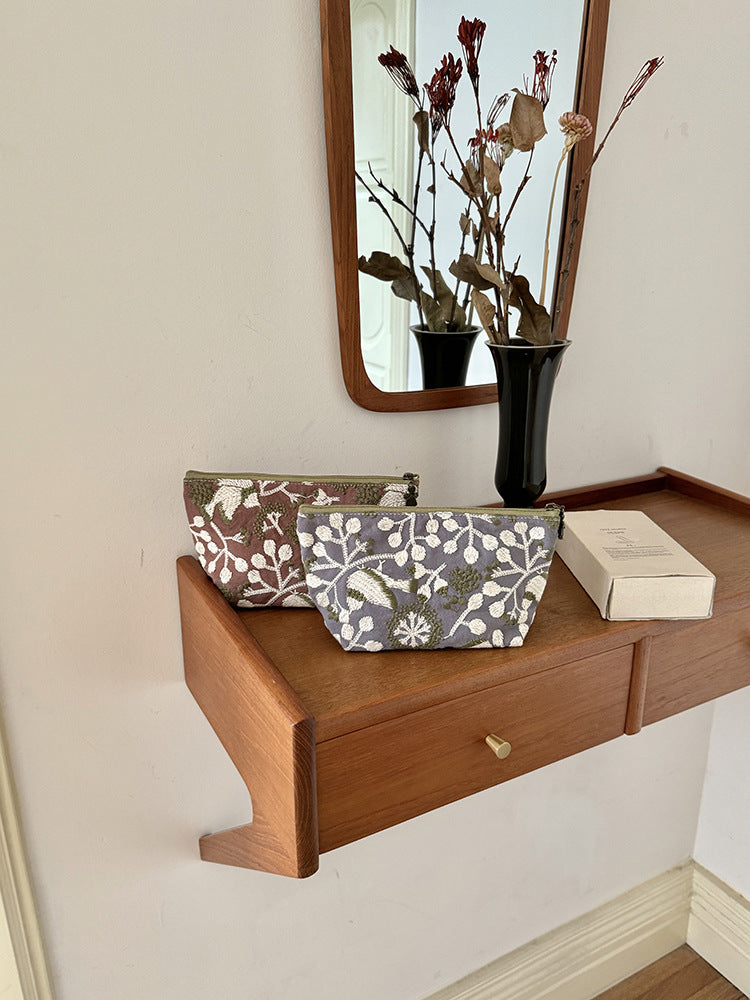 Elegant Floral Embroidered Storage Pouch