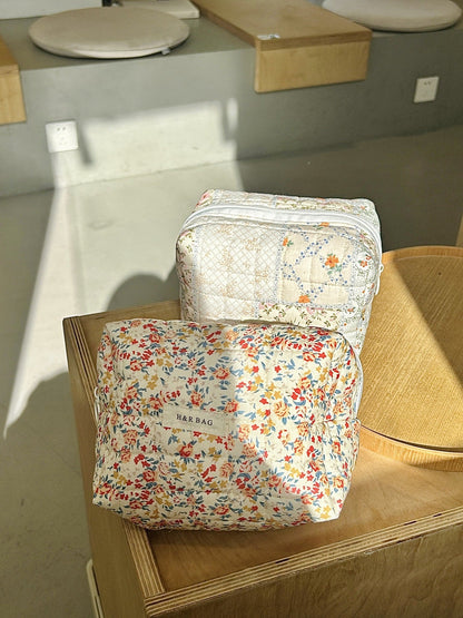 Floral Print Plaid Portable Cosmetic Bag