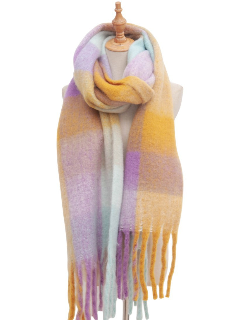 Contrast Color Plaid Tassel Scarves