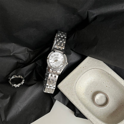 Rhinestone Round Dial Chic Quartz Watch