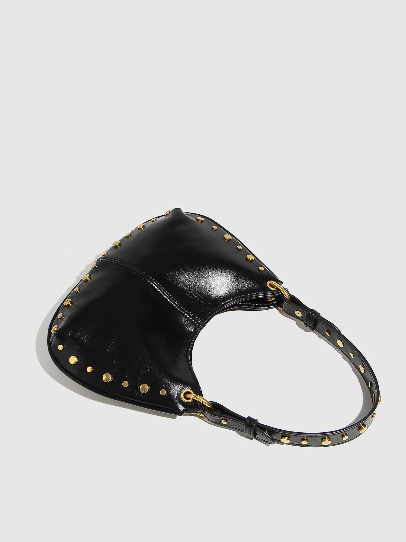 Retro Studded Chain Strap Shoulder Bag