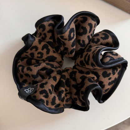 Ruffled Trim Vintage Leopard Print Hair Tie