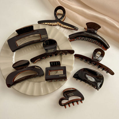 2+Brown Geometries Letter Print Hair Claws