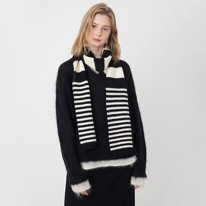 2+ Stripe Daily Knit Scarves