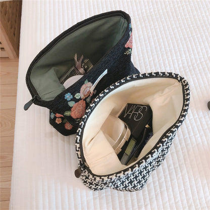 Classic Plaid Travel Cosmetic Bag