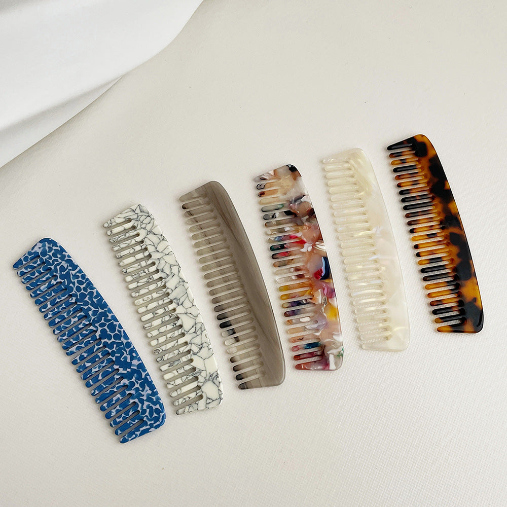 Simple Mini Portable Acrylic Hair Comb