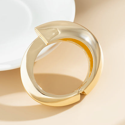 Irregular Metal Acrylic Layered Bracelets