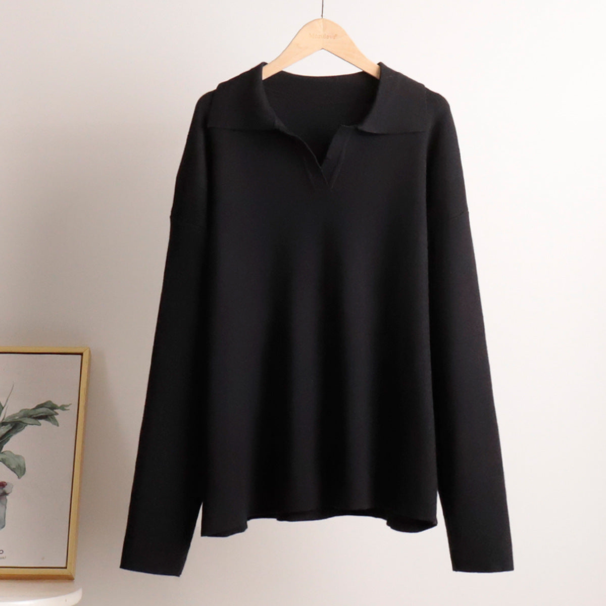 2+Solid Color Label V-Neck Knit Sets