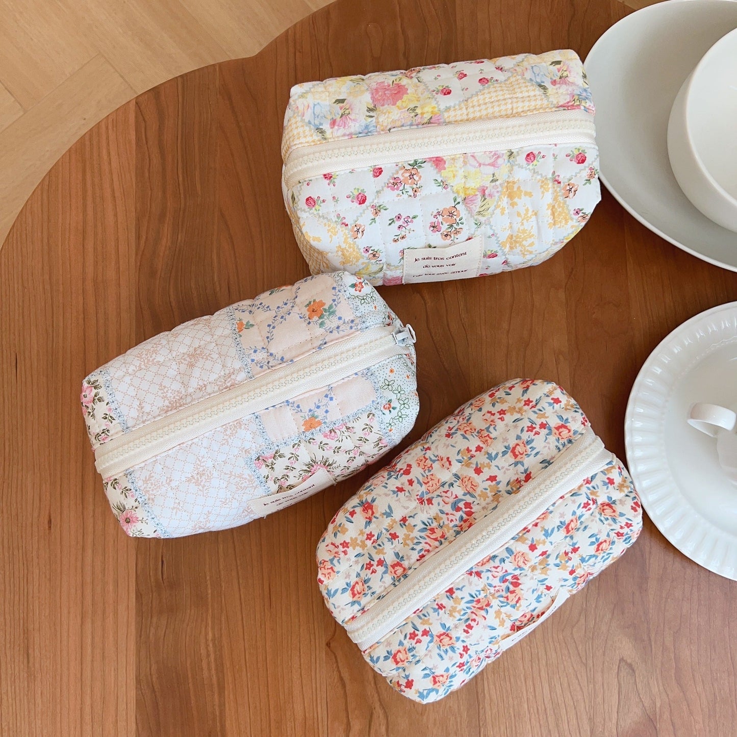 Floral Print Padded Simple Make Up Bag