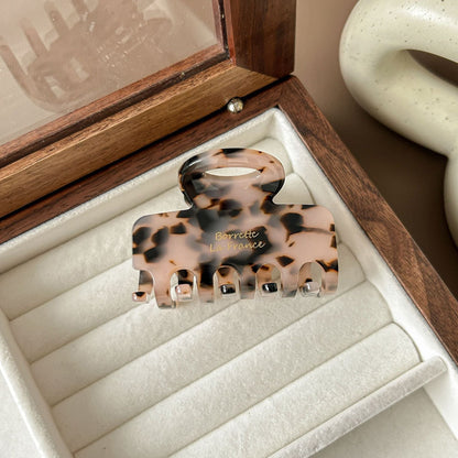 2+Elegant Small Latter Print Hair Claws