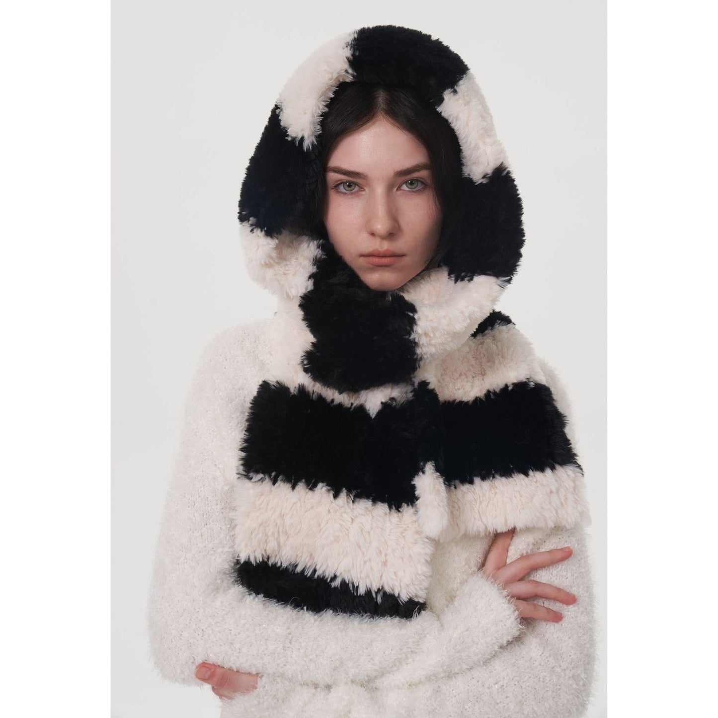 Plushed Striped Cute Color Block Scarves