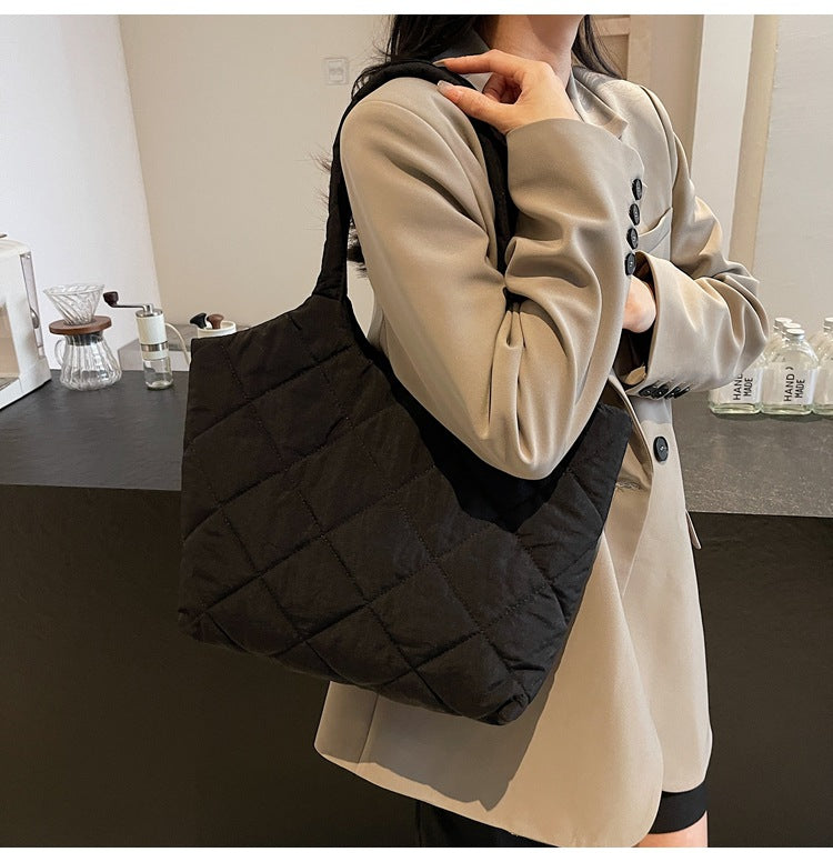 Solid Color Large Capacity Puffer Handbag