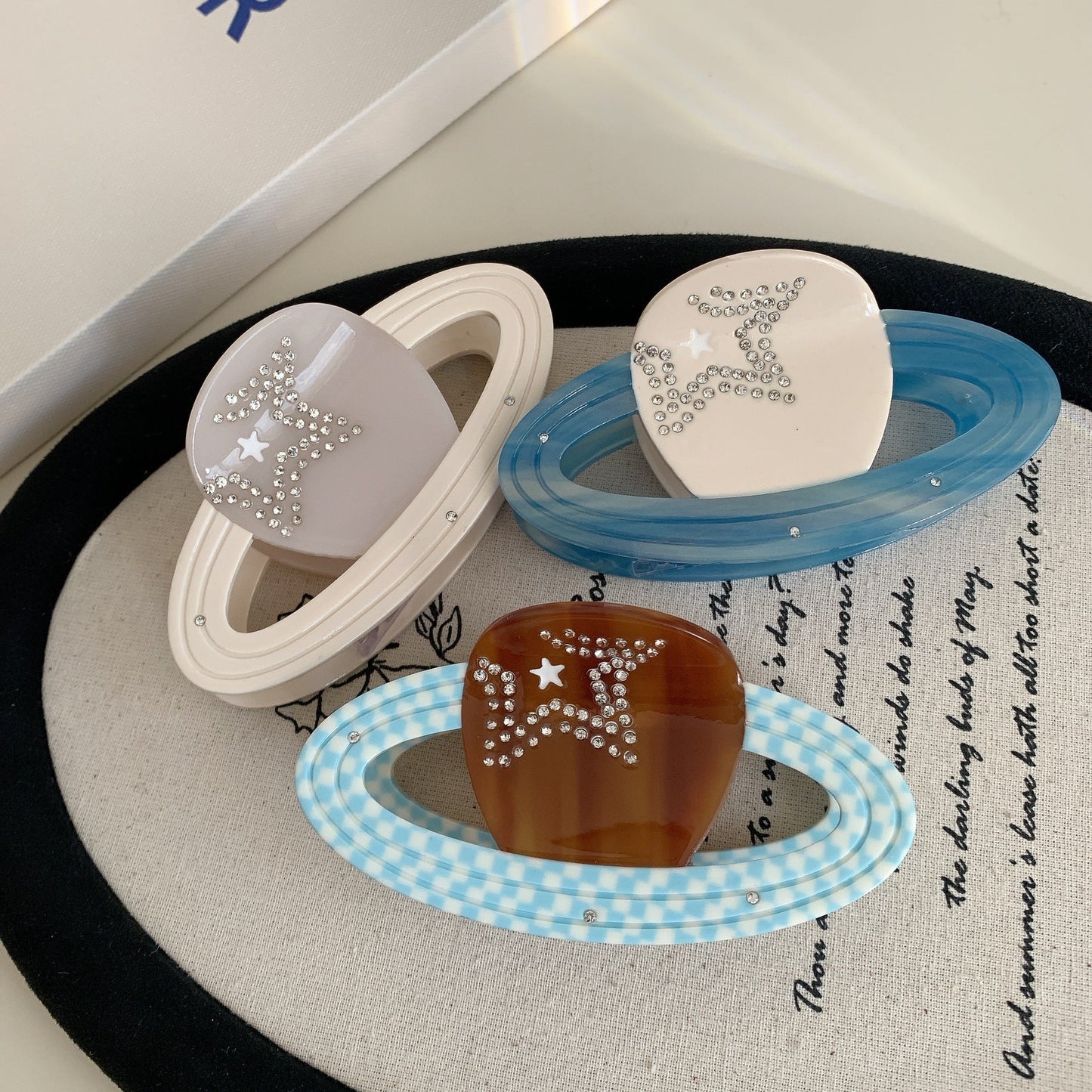 Sweet Star Rhinestone Geometric Hair Claw