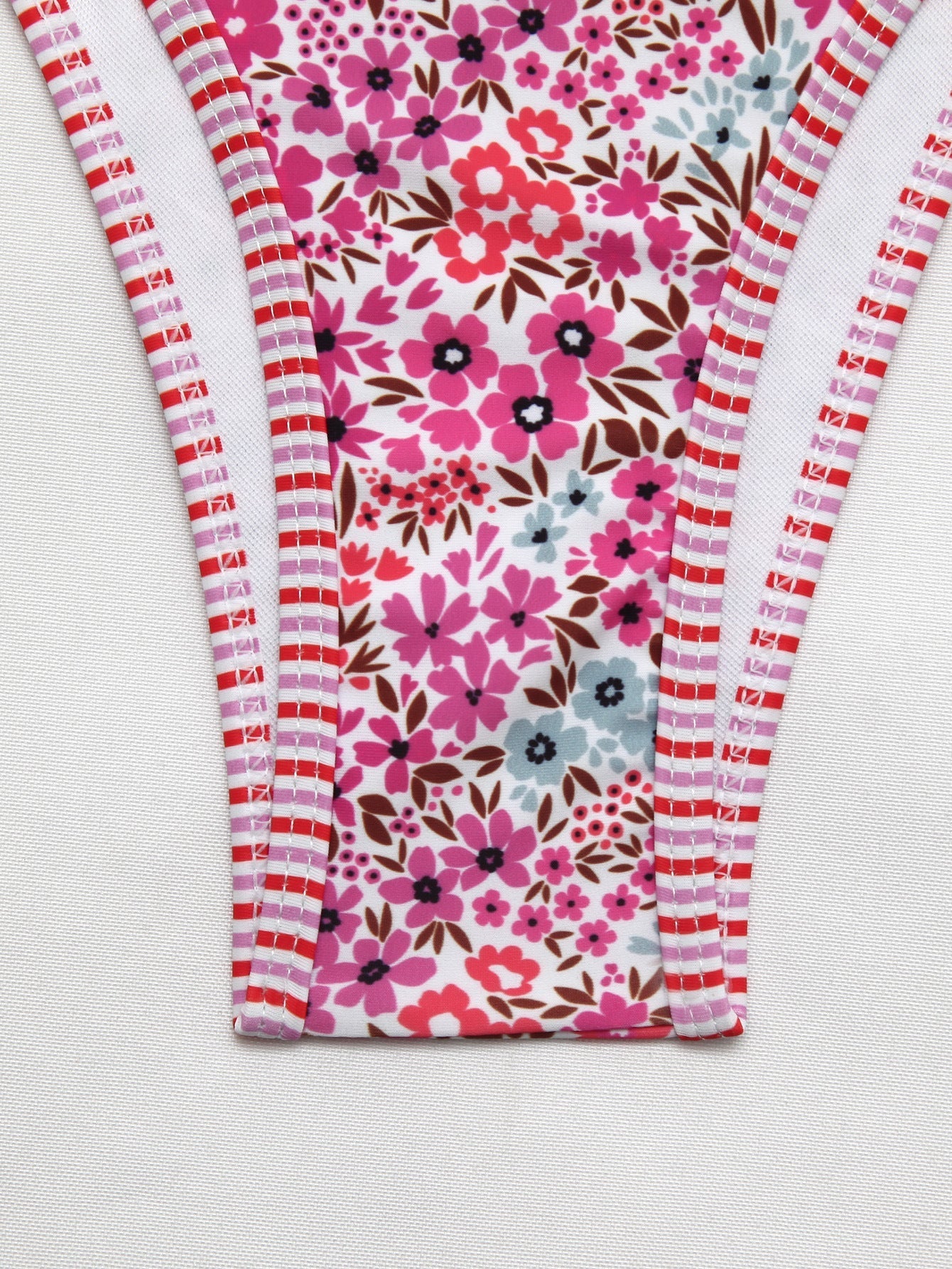 Trendy Floral Printed Bikini Swimwear