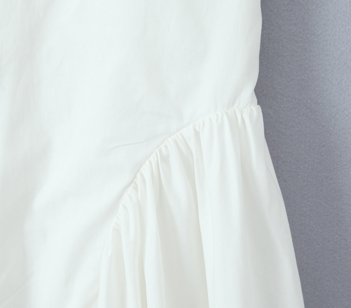 Solid Color Halter V-Neck Ruffle Maxi Dress