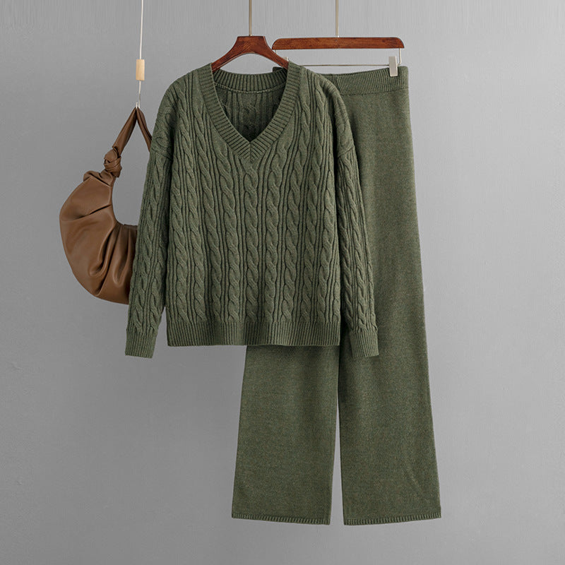 2+ Loose Twist V-Neck Knit Sets
