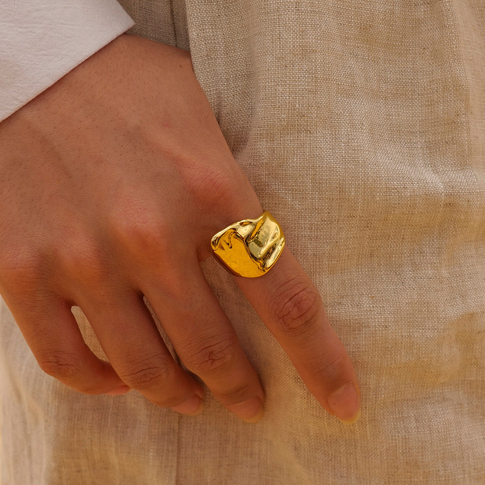 Wave Diamond Vintage Ring