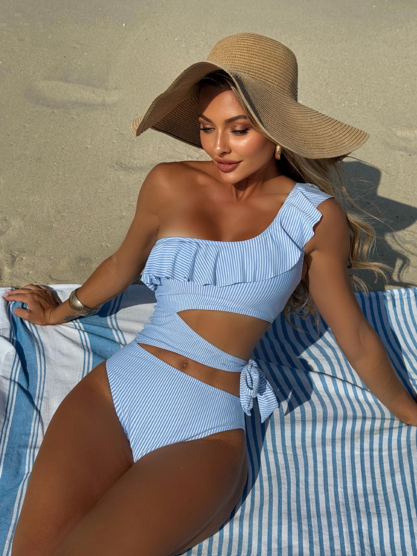 Striped Flounce String One Shoulder Swimwear