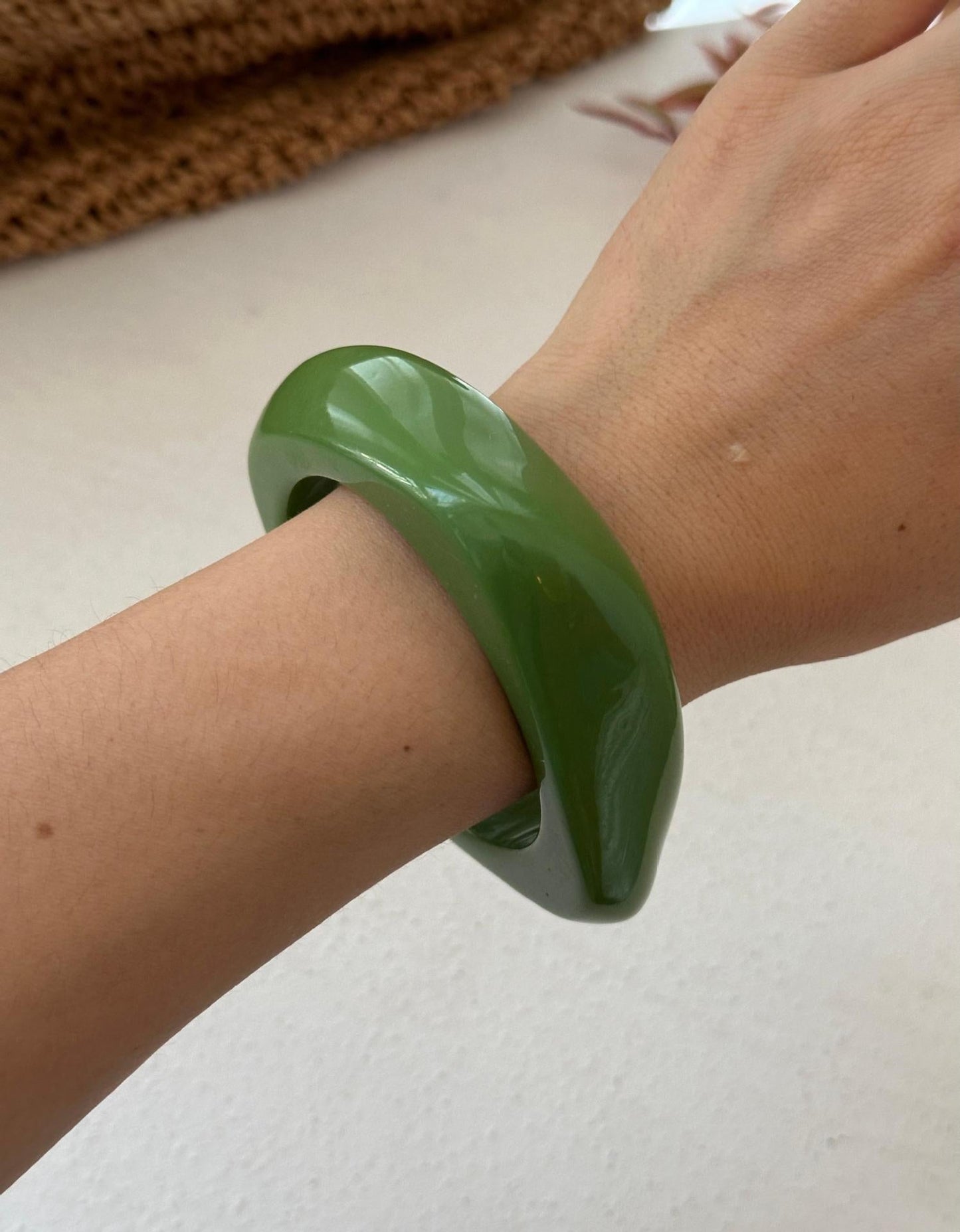 Simple Geometric Gradient Bangle Bracelet