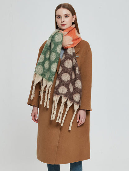 Contrast Color Point Tassel