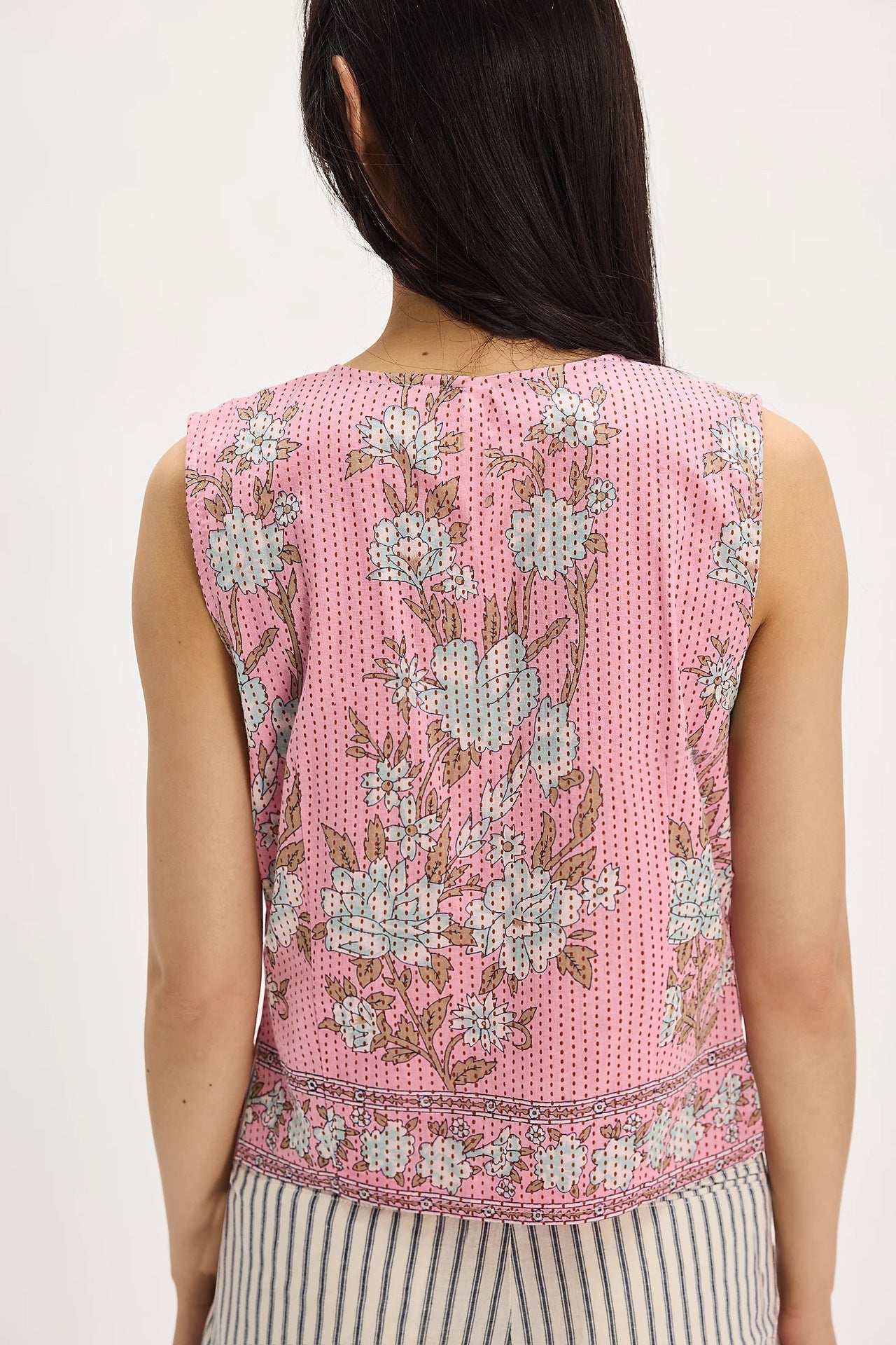 Vintage Flower Print Tie Front Sleeveless Top