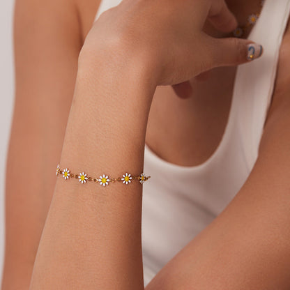 White/Colourful Daisy Chain Necklace