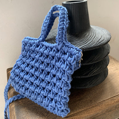 Hellow Out Solid Color Simple Woven Bag