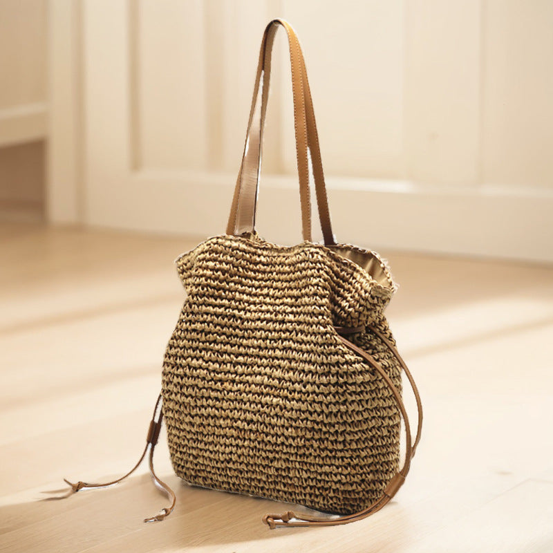 Drawstring Large Capacity Straw Shoulder Bag
