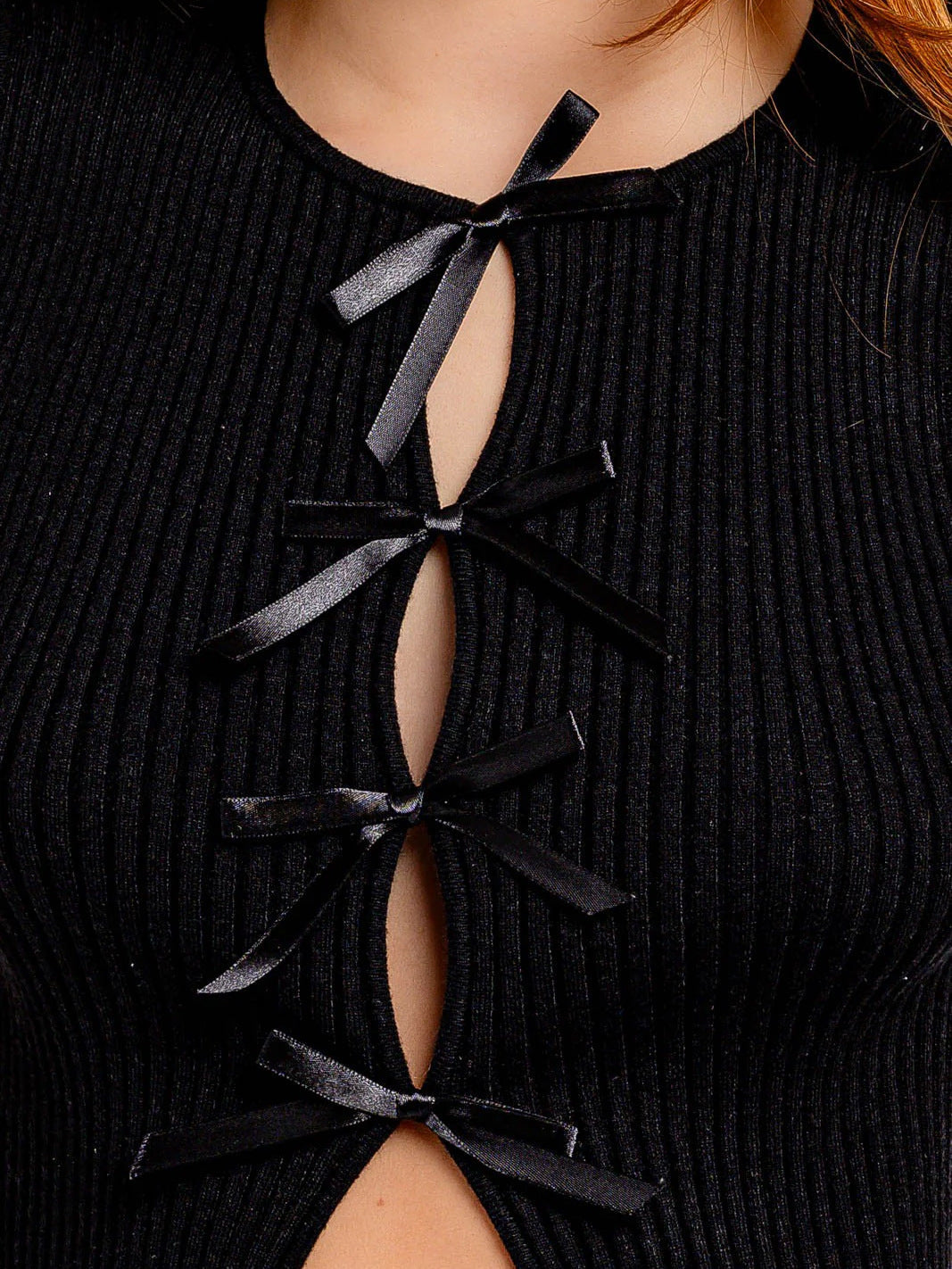 Crew Neck Hollow Out Bow Short Top