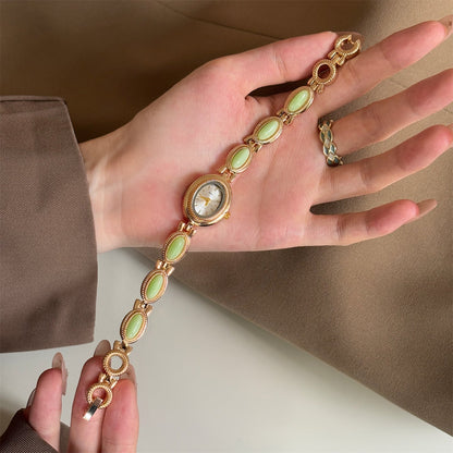 Vintage Gold Oval Dial Bracelet Quartz Watch
