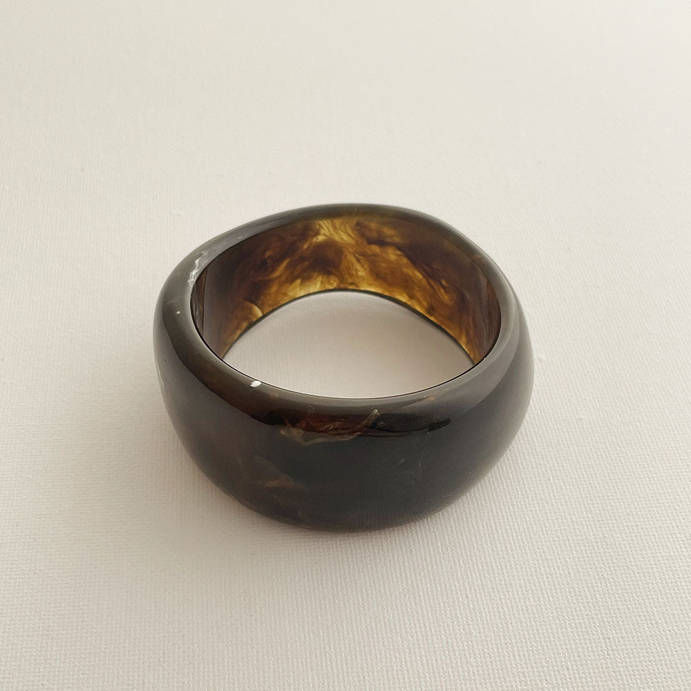 Wide Vintage Tiedye Acrylic Bracelets