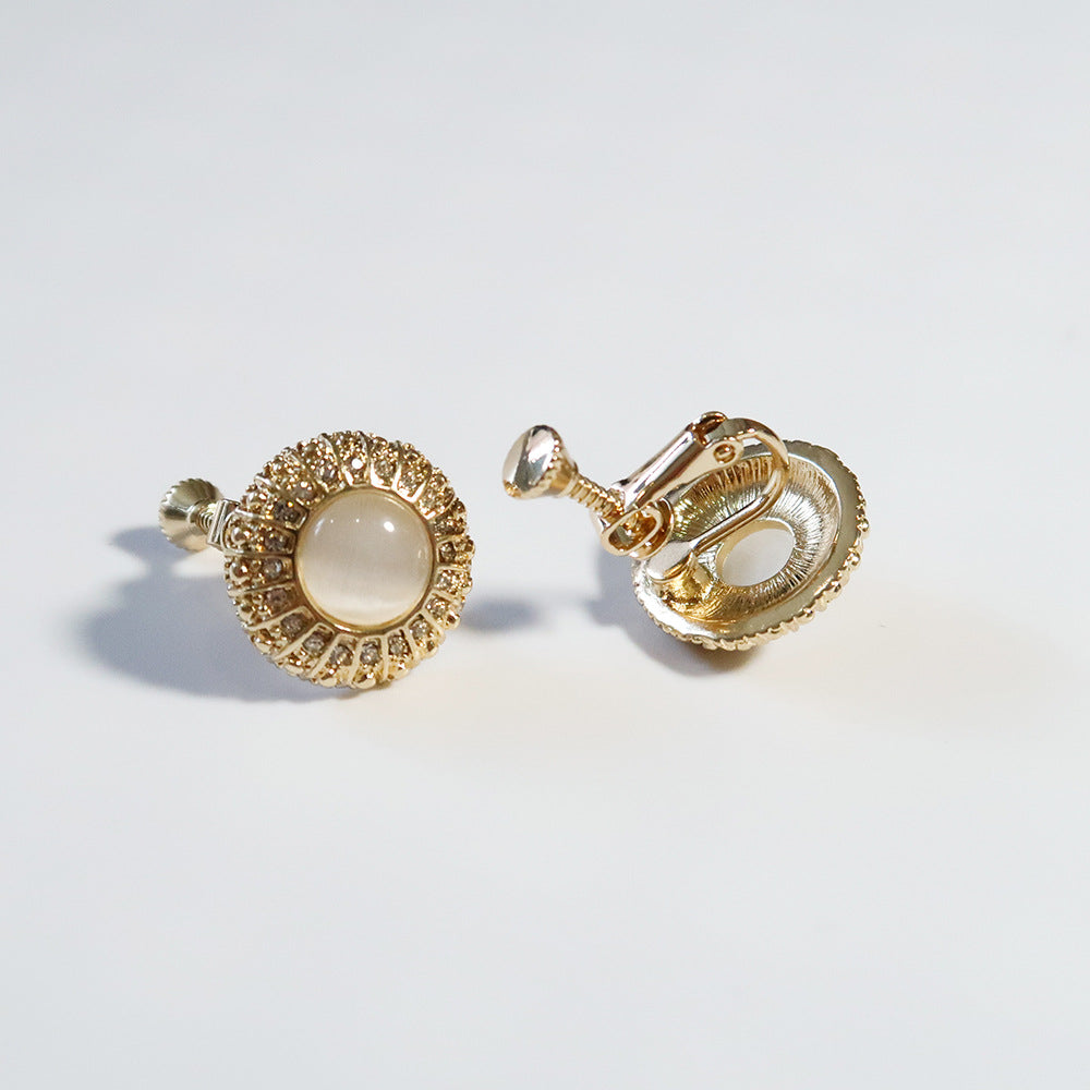 Round Cat’s Eye Stone Clip-On Earrings
