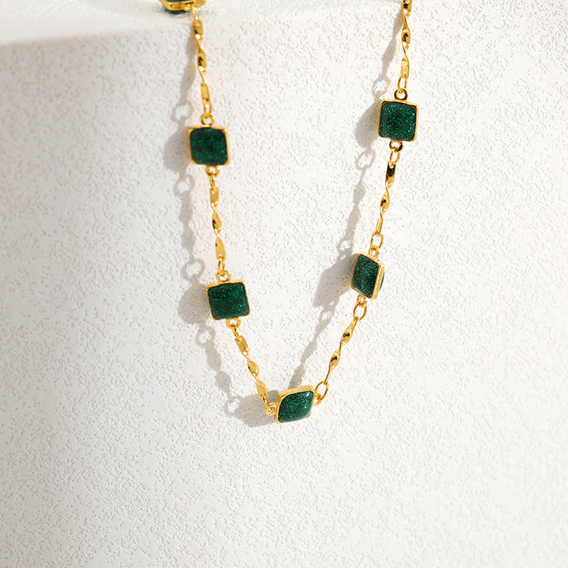 Bohemian Emerald Small Square Choker Necklace