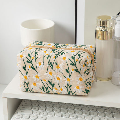Daisy Embroidered Portable Storage Bag
