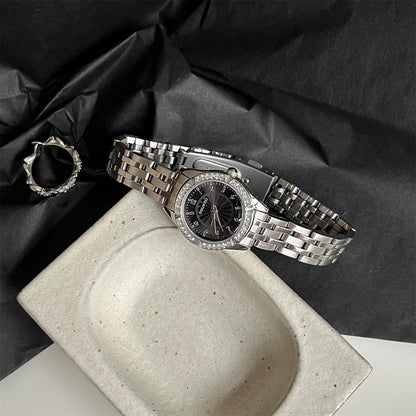 Rhinestone Round Dial Chic Quartz Watch