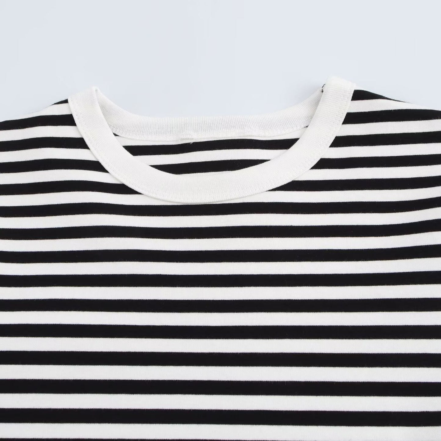 Simple Solid Color Round Neck T-Shirt