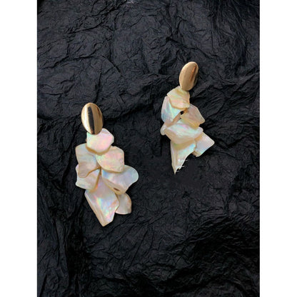 Elegant Irregular Shell Dangle Earrings