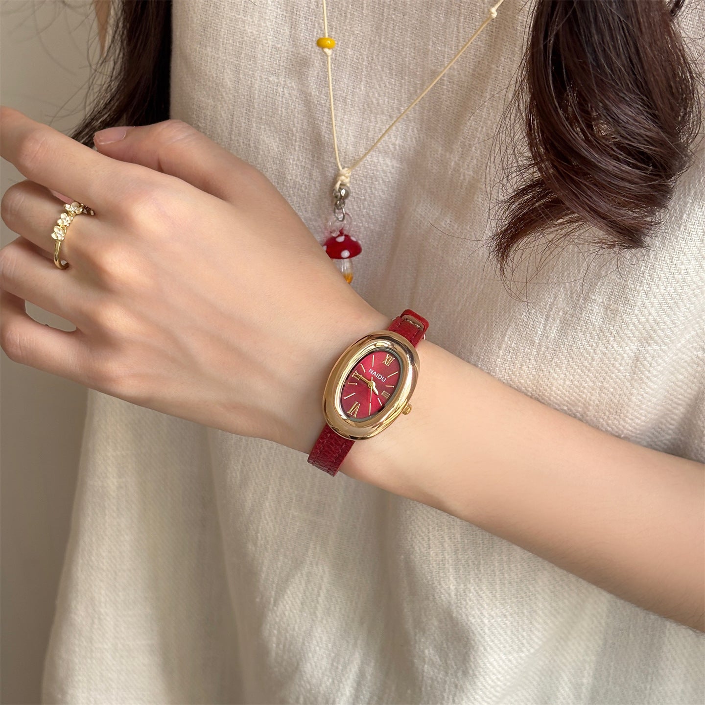 Leather Strap Vintage Oval Watch